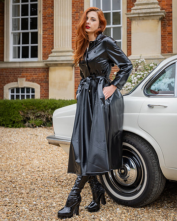 Chicheley Hall - Black-3