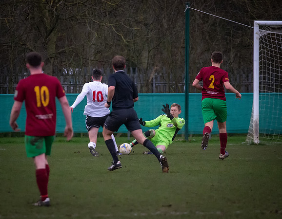 vs Risborough Rangers FC-12