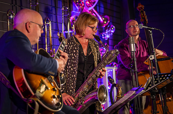 Karen Sharp Trio-124