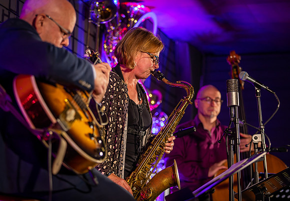 Karen Sharp Trio-83