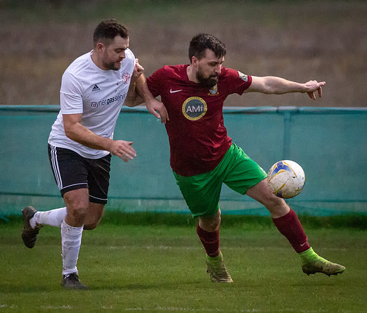 vs Risborough Rangers FC-21