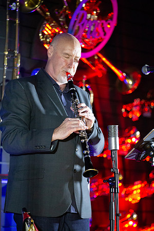 Simon Bates Trio-128
