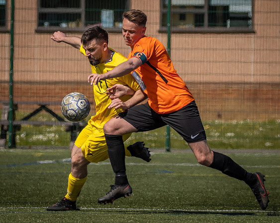 vs Wokingham & Emmbrook  FC-53