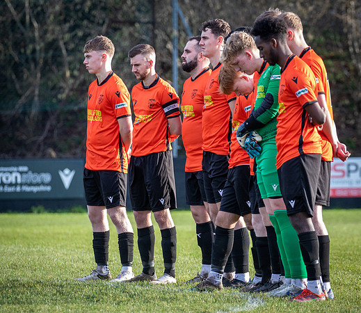 vs Wallingford and Crowmarsh FC-3
