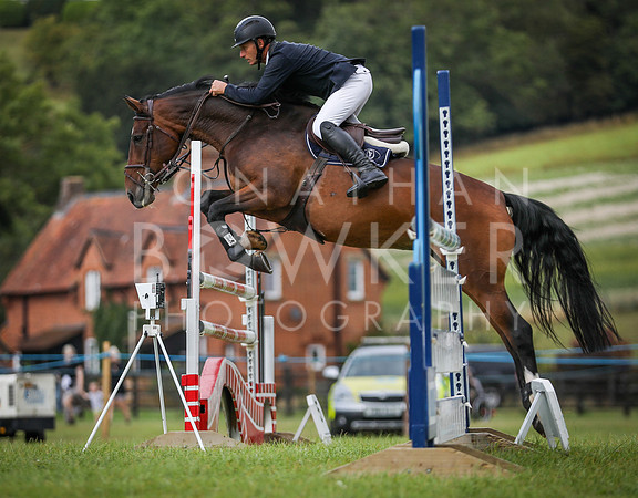 Henley Show-21