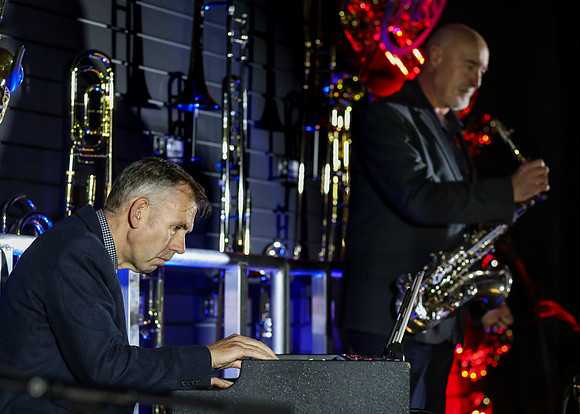 Simon Bates Trio-19