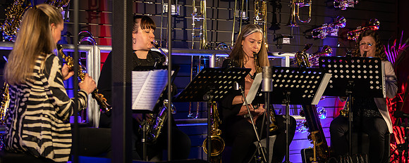 Marici Saxes-84