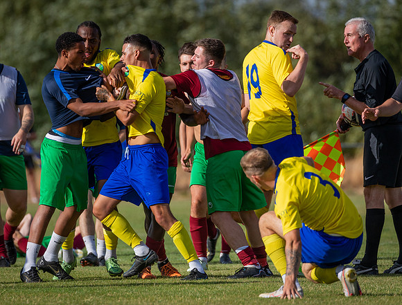 vs Ascot United FC (FA Cup)-235
