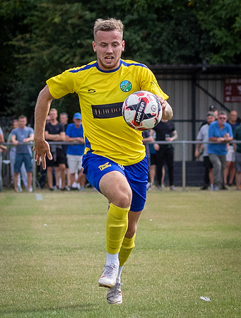 vs Ascot United FC (FA Cup)-17