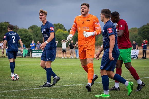 vs Binfield FC (FA Cup)-82