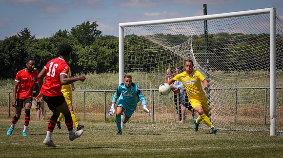 vs Maidenhead United FC-182
