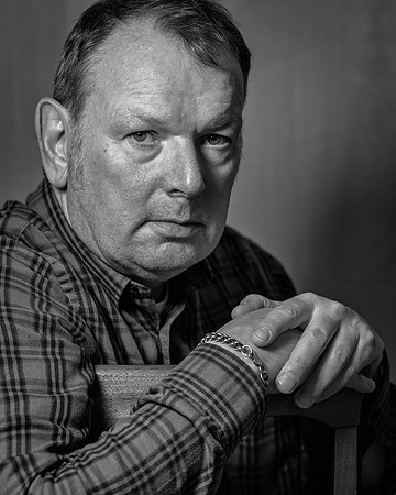 Simon 2024-22bw