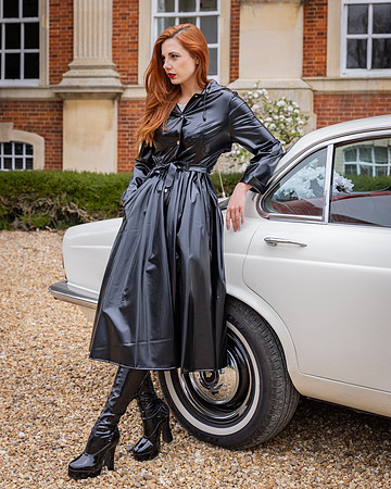 Chicheley Hall - Black-1