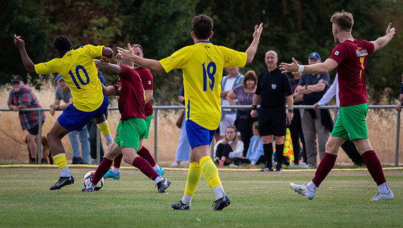 vs Ascot United FC (FA Cup)-96