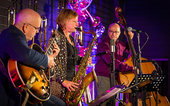 Karen Sharp Trio-10