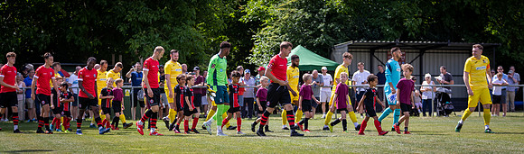 vs Maidenhead United FC-27