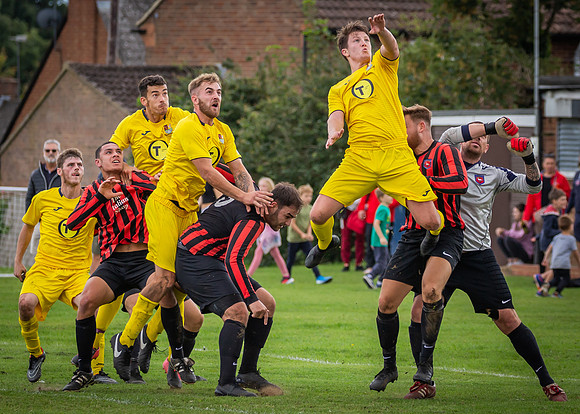 vs Cookham Dean-33
