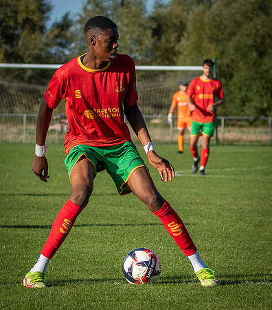 vs Broadfields United FC-177
