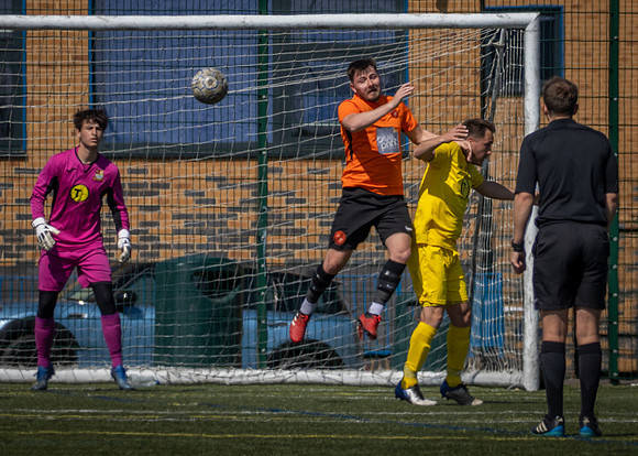 vs Wokingham & Emmbrook  FC-51
