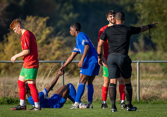 vs Broadfields United FC-189