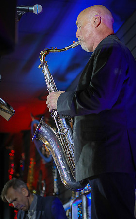 Simon Bates Trio-150