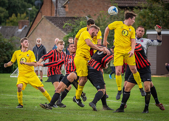 vs Cookham Dean-34