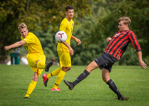 vs Cookham Dean-9