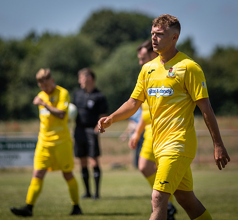 vs Maidenhead United FC-175