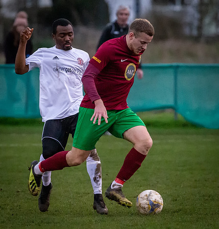 vs Risborough Rangers FC-19