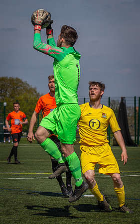 vs Wokingham & Emmbrook  FC-67