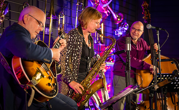 Karen Sharp Trio-16