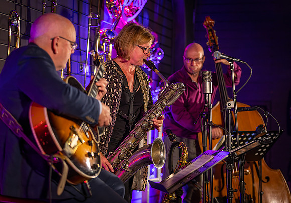 Karen Sharp Trio-109