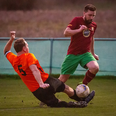 vs Wokingham FC-34