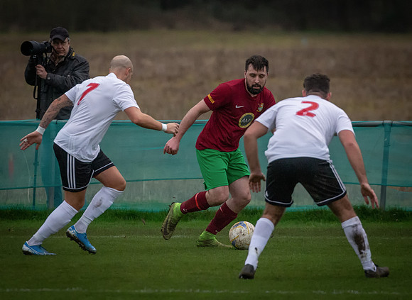vs Risborough Rangers FC-13