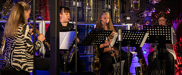 Marici Saxes-85