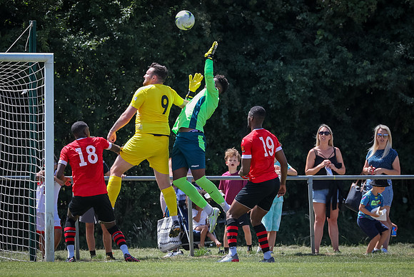 vs Maidenhead United FC-126