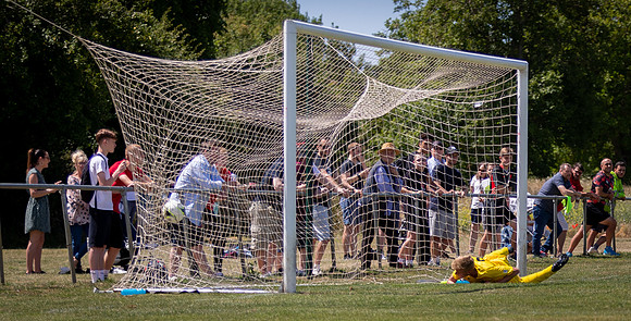 vs Maidenhead United FC-235