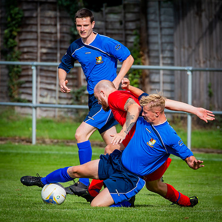 vs Flackwell Heath Res-64