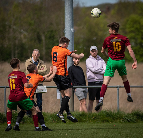 vs Wokingham & Emmbrook FC-10