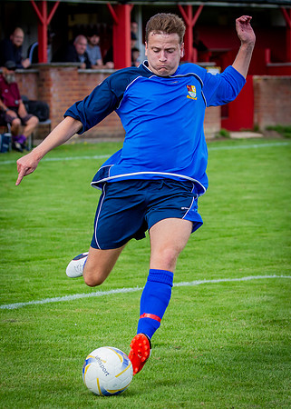 vs Flackwell Heath Res-73