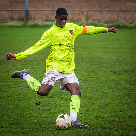 vs Hanworth Villa FC-95