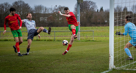 vs Spelthorne Sports FC-15
