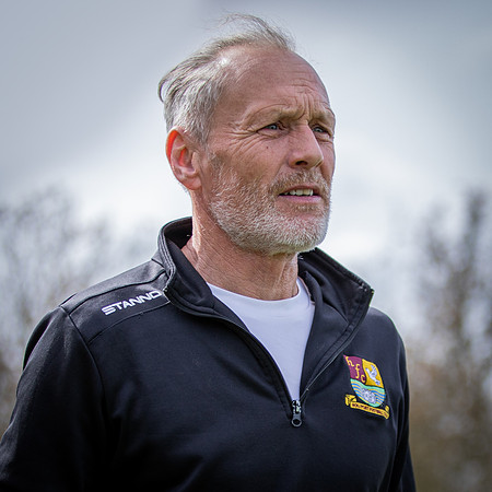 vs Wokingham & Emmbrook FC-2