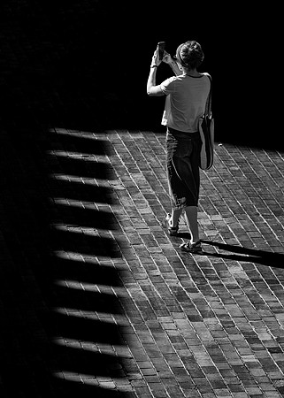 London Light Dark-8