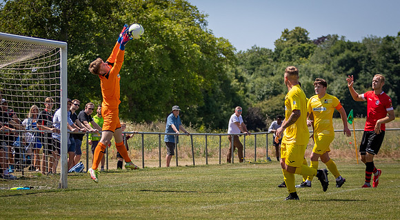 vs Maidenhead United FC-264