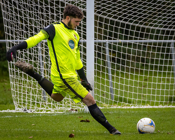 vs Long Crendon FC-7
