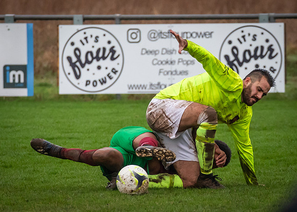 vs Hanworth Villa FC-57