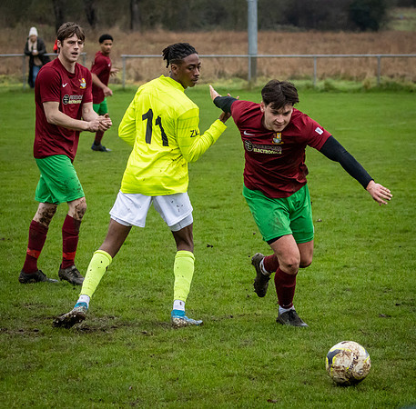 vs Hanworth Villa FC-12