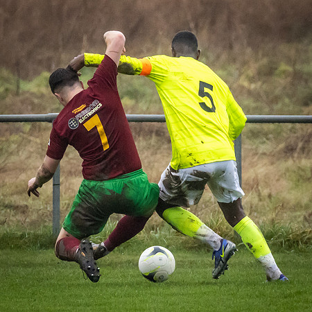 vs Hanworth Villa FC-43