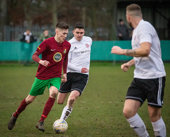 vs Risborough Rangers FC-17